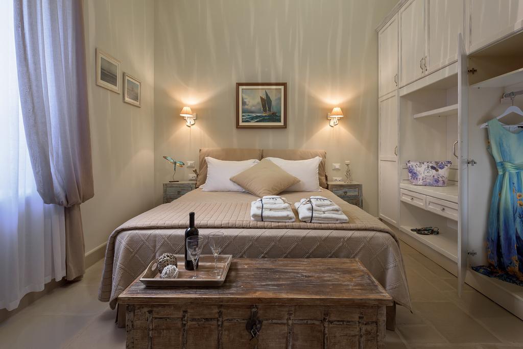 Admiral'S House Villa Chalki Town ภายนอก รูปภาพ