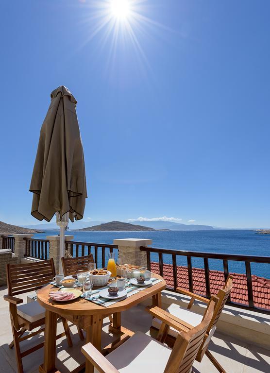 Admiral'S House Villa Chalki Town ภายนอก รูปภาพ
