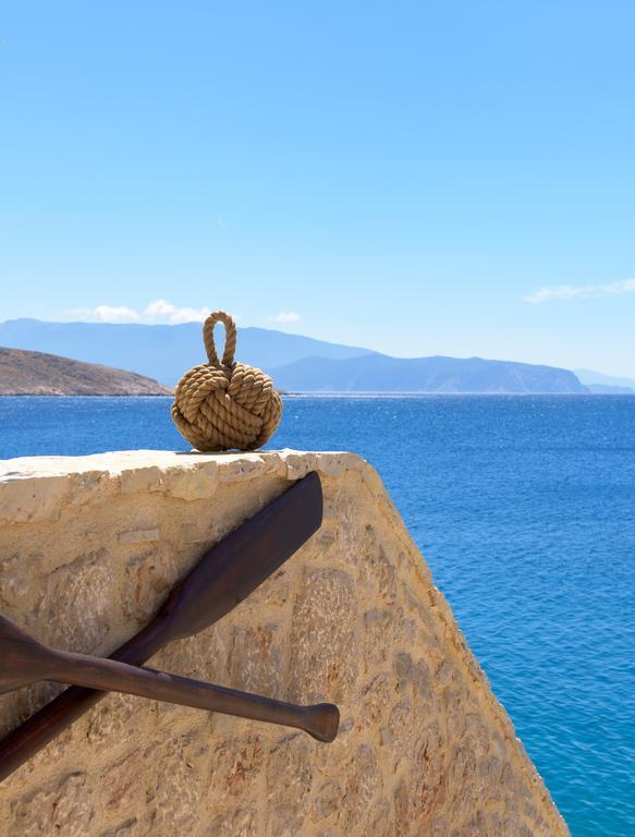 Admiral'S House Villa Chalki Town ภายนอก รูปภาพ