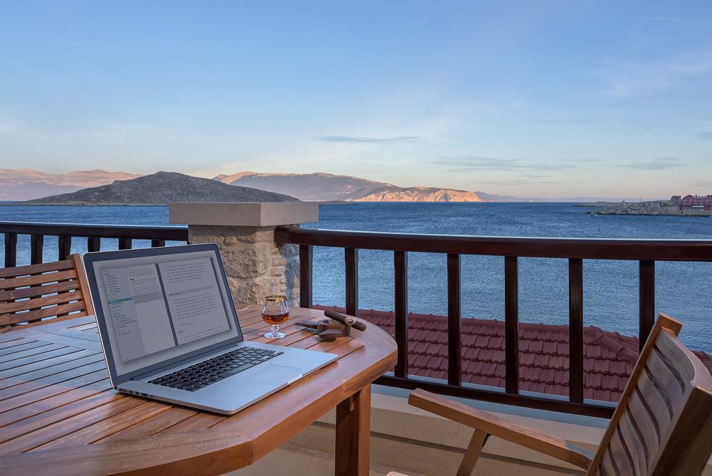 Admiral'S House Villa Chalki Town ภายนอก รูปภาพ
